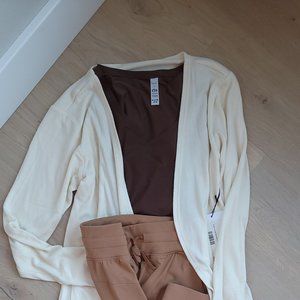 Bark wanderer tshirt and Camel Ascend Joggers